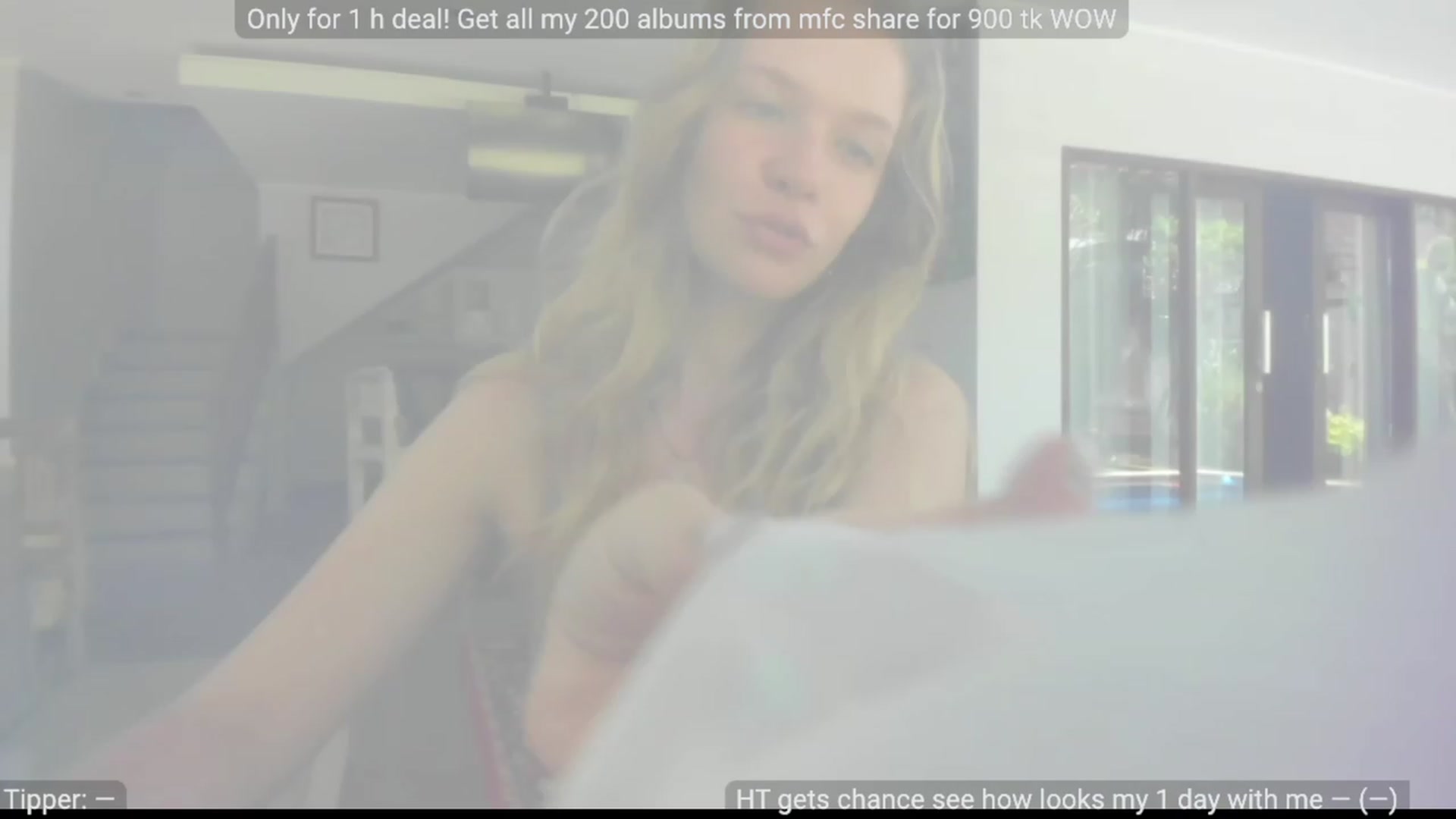 Gallery image thumbnail from WonderMama's myfreecams stream on, 04/06/2023, 04:57 image 4 of 20