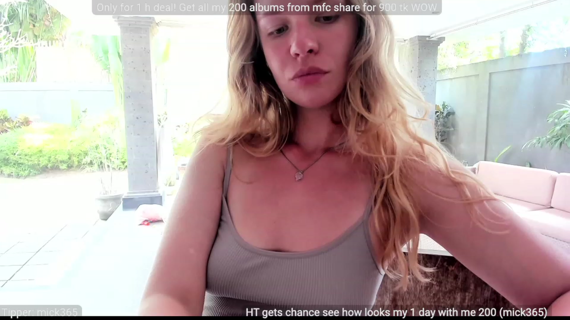 Gallery image thumbnail from WonderMama's myfreecams stream on, 04/06/2023, 05:45 image 16 of 20