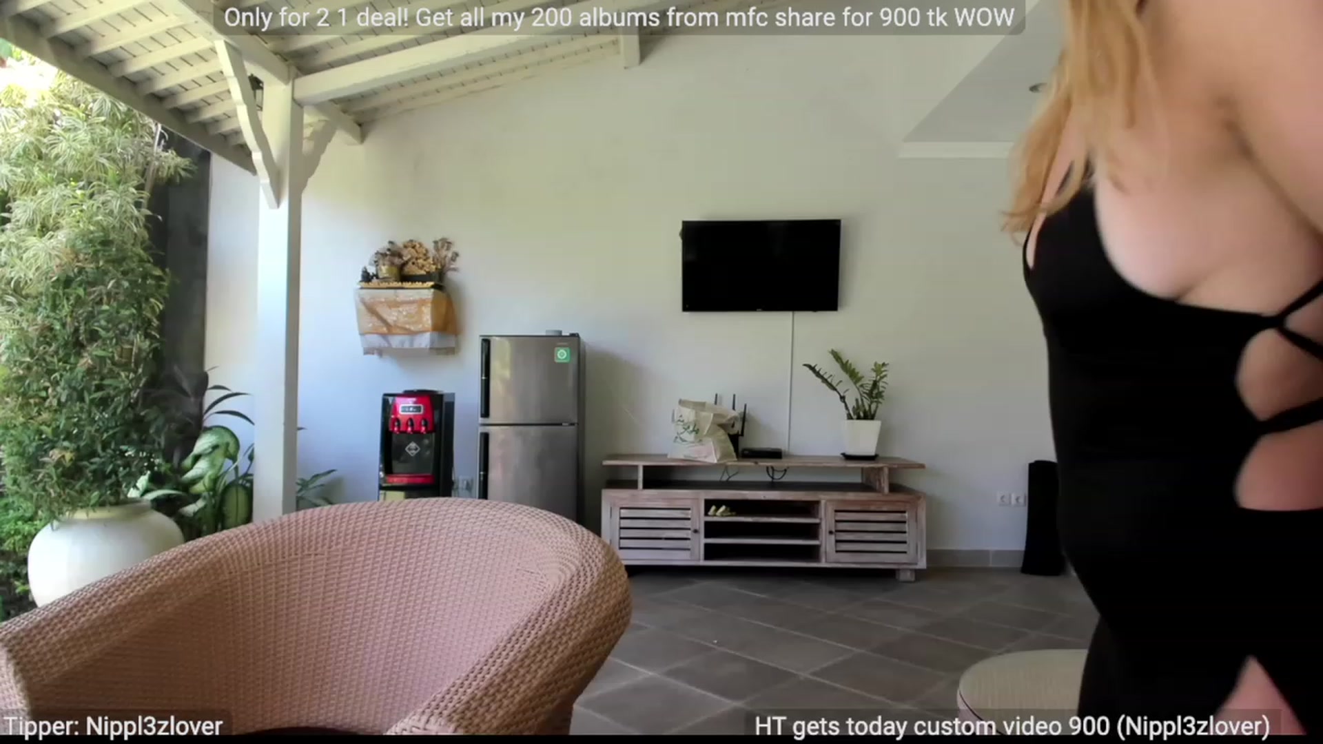 Gallery image thumbnail from WonderMama's myfreecams stream on, 04/22/2023, 05:05 image 13 of 20