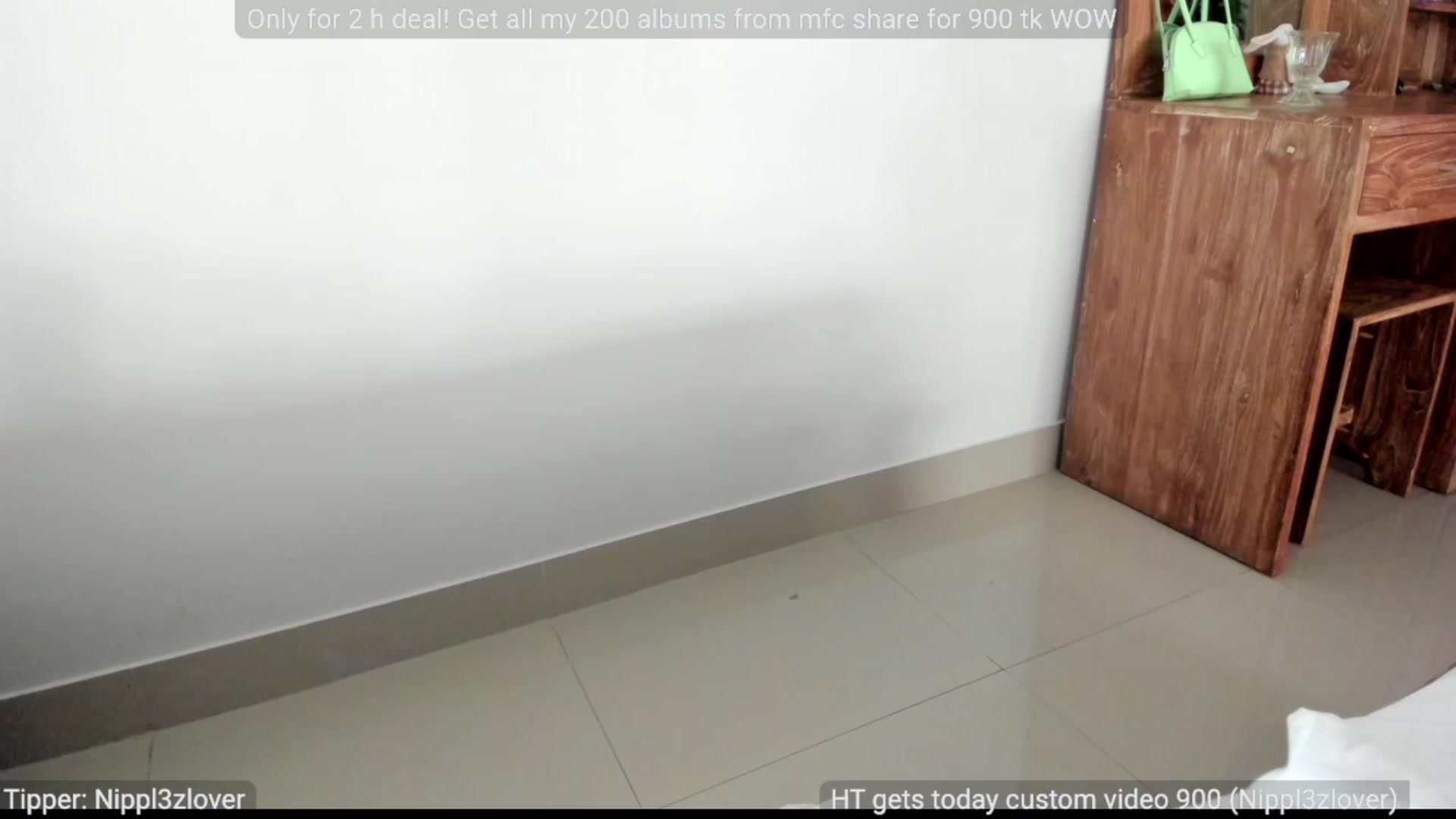 Gallery image thumbnail from WonderMama's myfreecams stream on, 04/22/2023, 05:05 image 2 of 20