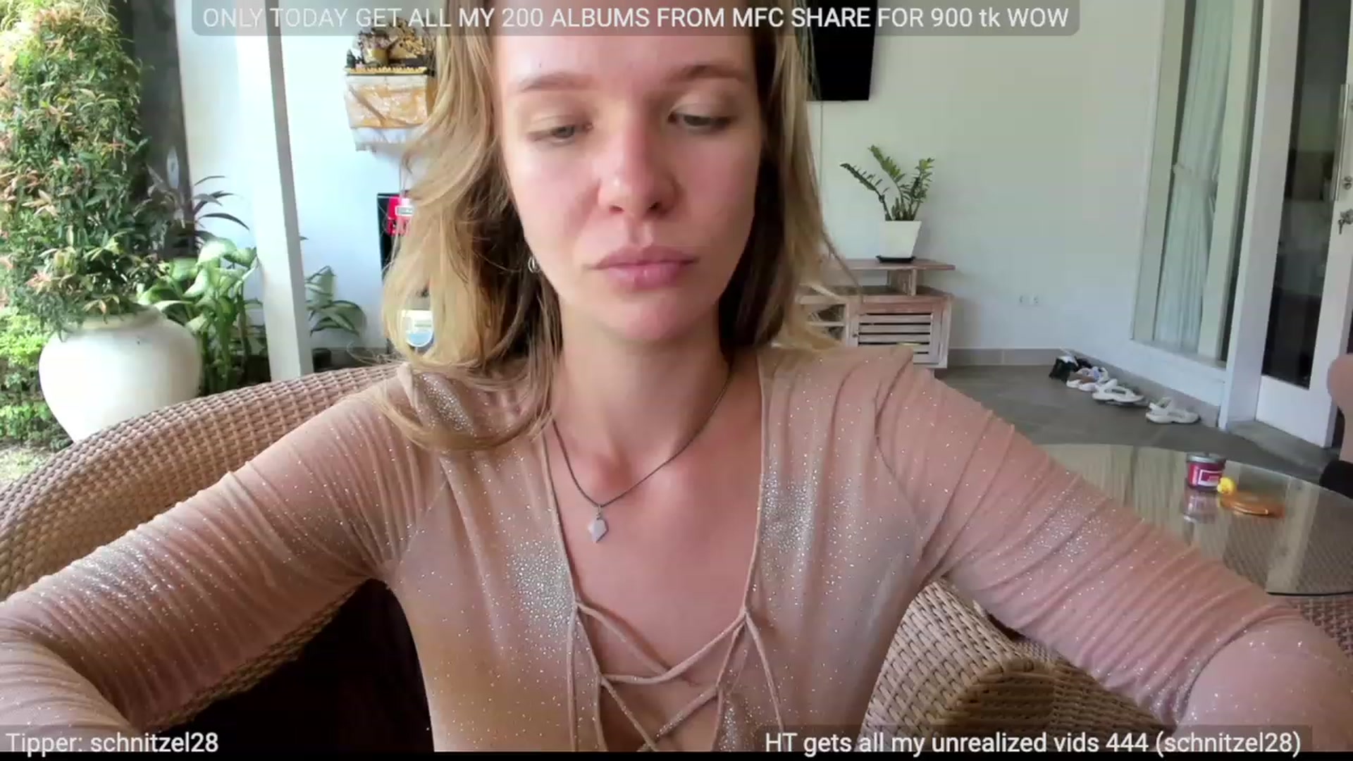 Gallery image thumbnail from WonderMama's myfreecams stream on, 05/31/2023, 05:20 image 16 of 20
