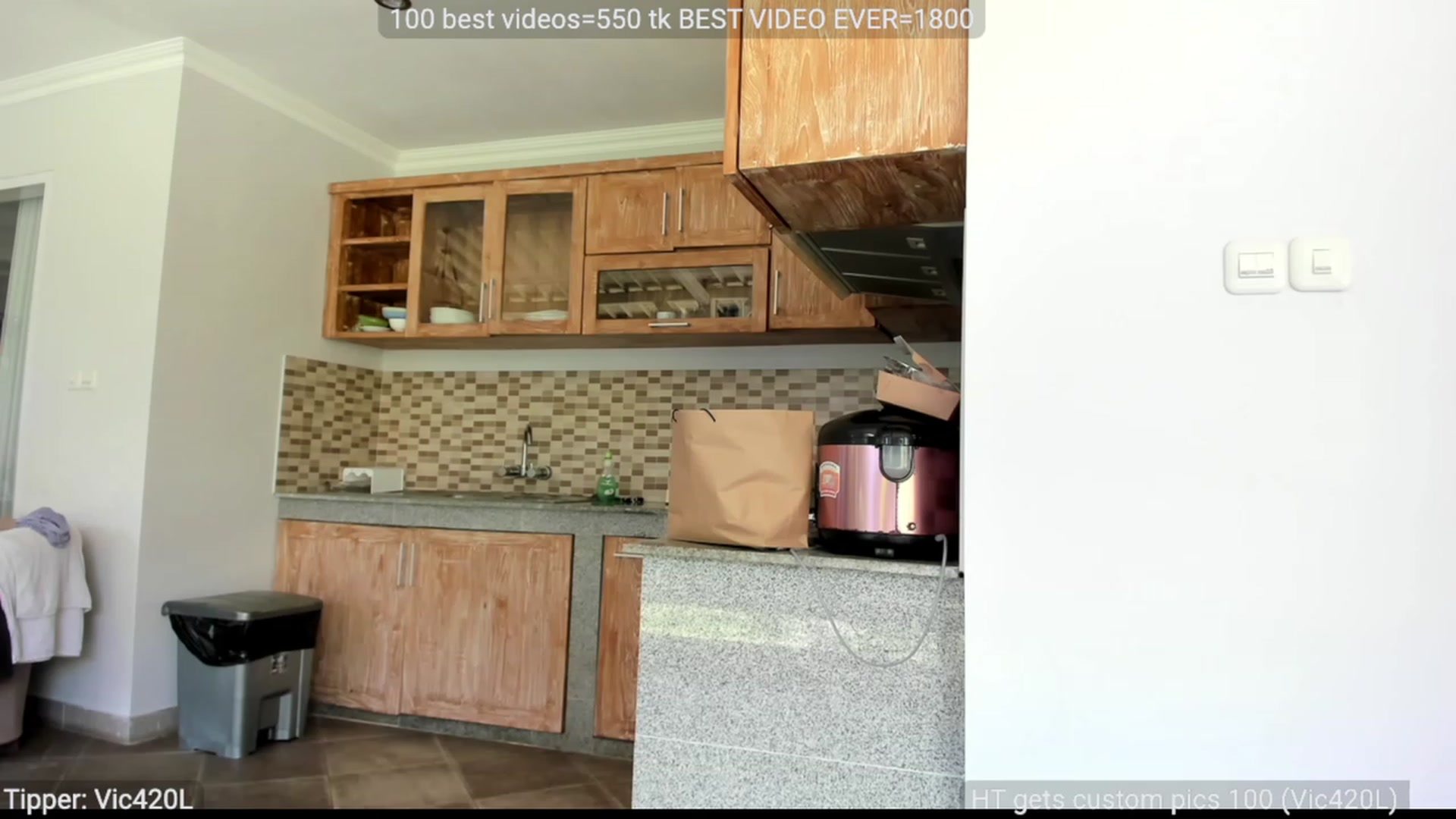 Gallery image thumbnail from WonderMama's myfreecams stream on, 06/19/2023, 06:02 image 6 of 20