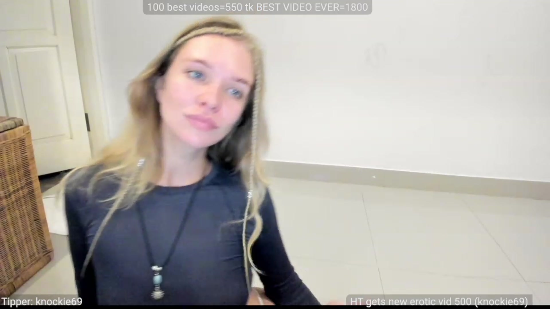 Gallery image thumbnail from WonderMama's myfreecams stream on, 06/20/2023, 17:24 image 19 of 20