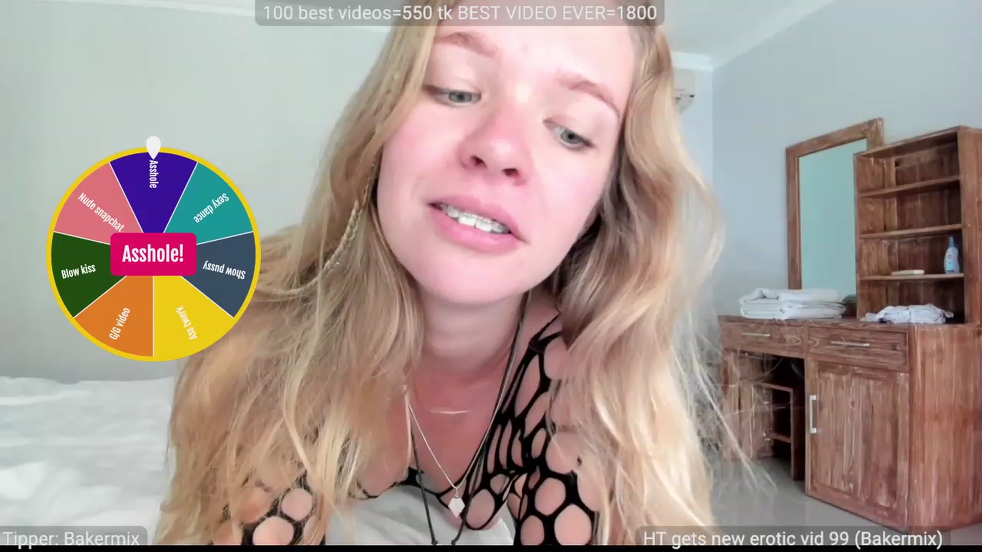 Gallery image thumbnail from WonderMama's myfreecams stream on, 06/24/2023, 07:12 image 9 of 20