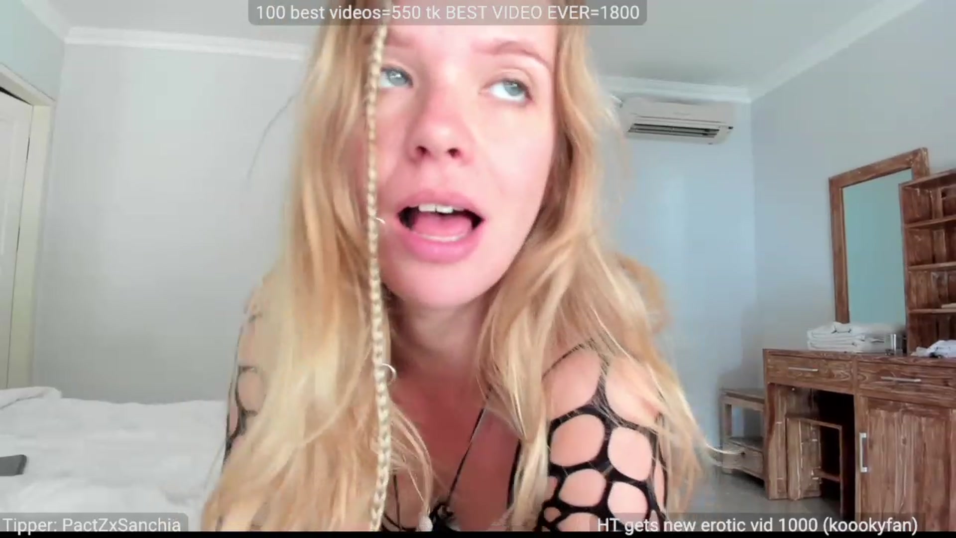 Gallery image thumbnail from WonderMama's myfreecams stream on, 06/24/2023, 08:12 image 20 of 20