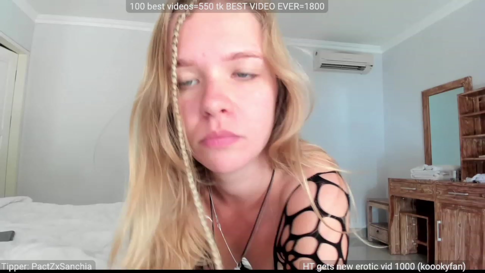 Gallery image thumbnail from WonderMama's myfreecams stream on, 06/24/2023, 08:12 image 19 of 20