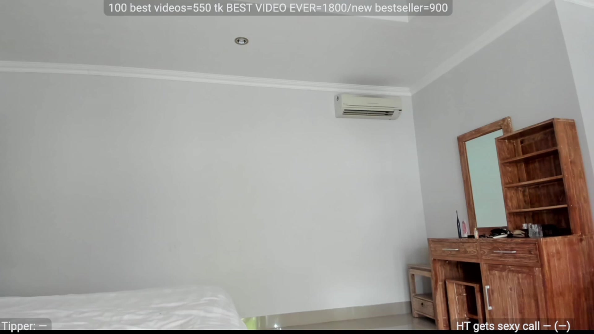 Gallery image thumbnail from WonderMama's myfreecams stream on, 06/30/2023, 07:00 image 10 of 20