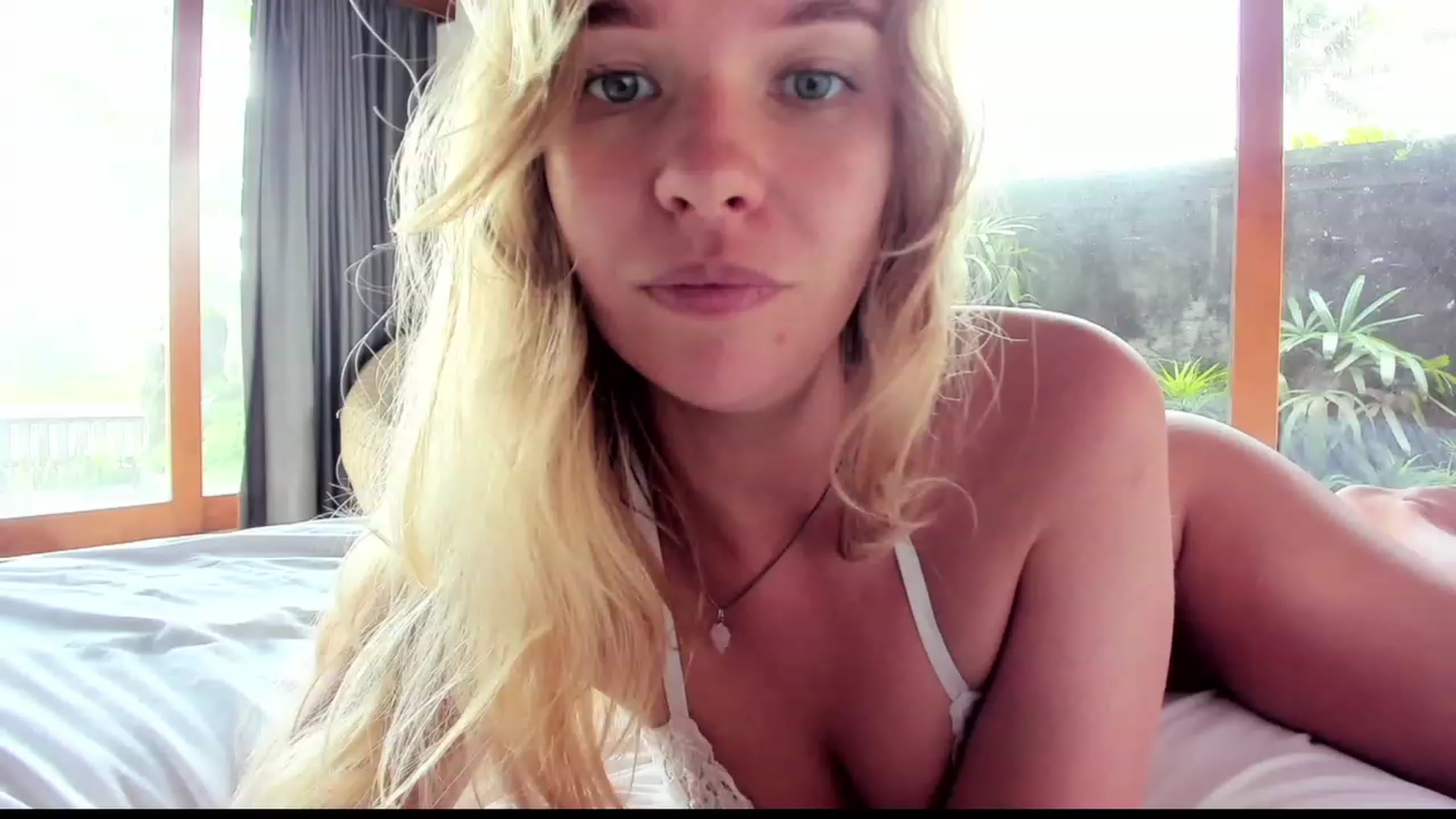 Gallery image thumbnail from WonderMama's myfreecams stream on, 07/14/2023, 05:44 image 4 of 20