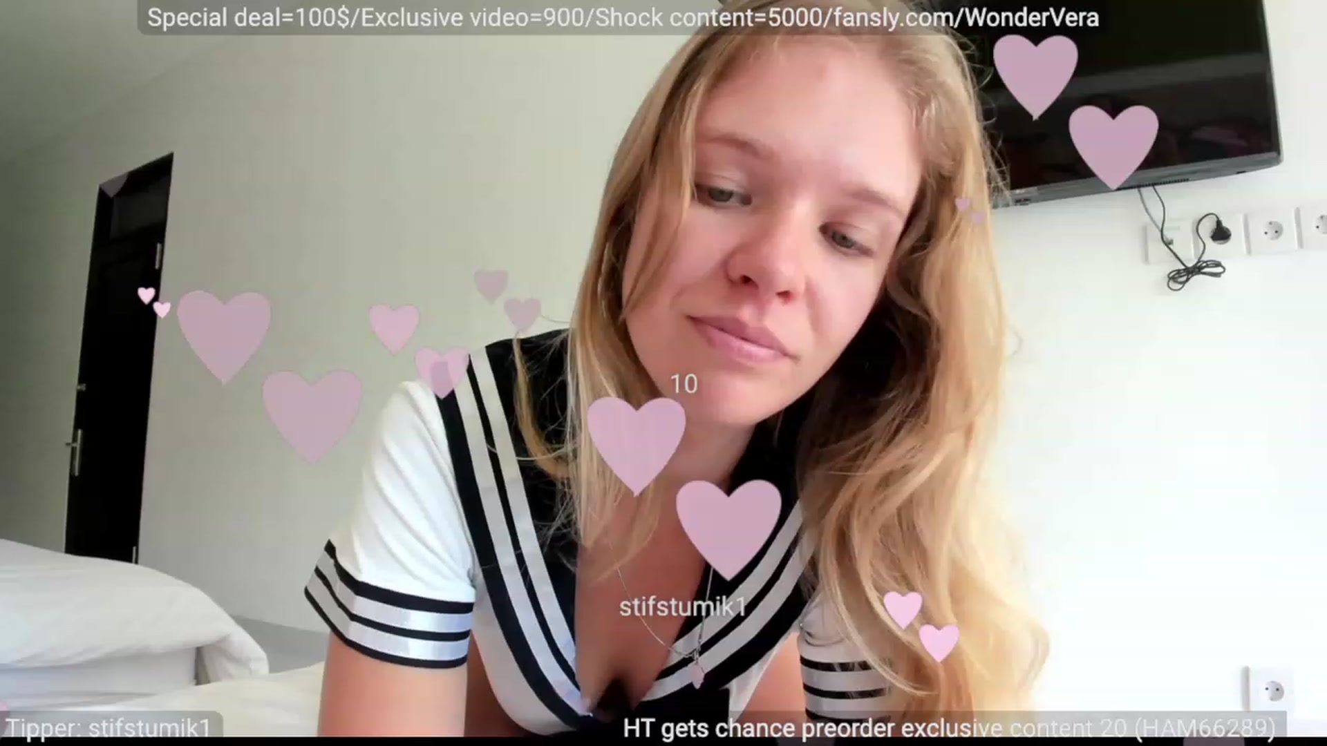 Gallery image thumbnail from WonderMama's myfreecams stream on, 08/06/2023, 08:13 image 3 of 20