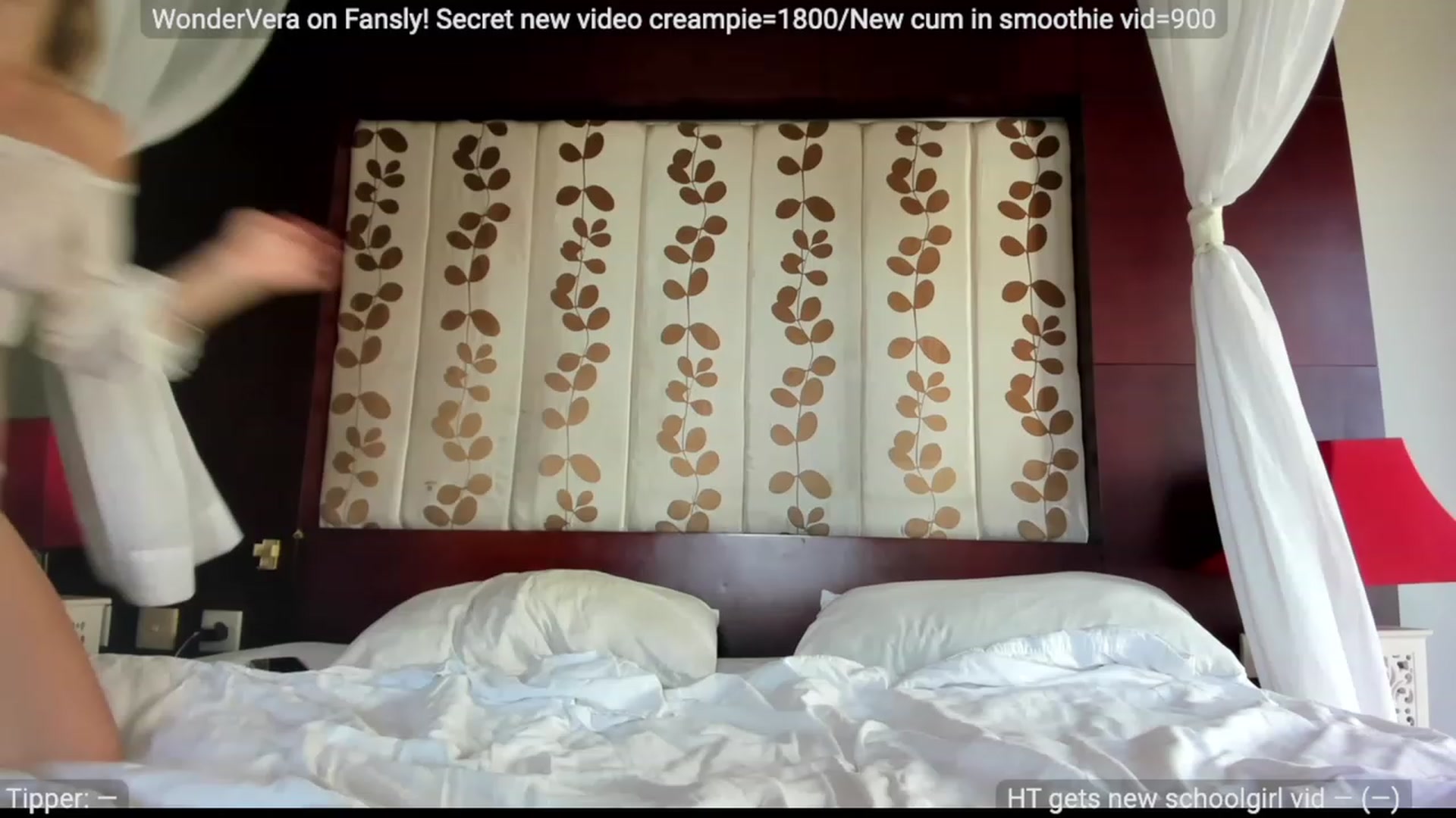Gallery image thumbnail from WonderMama's myfreecams stream on, 08/27/2023, 04:56 image 3 of 20