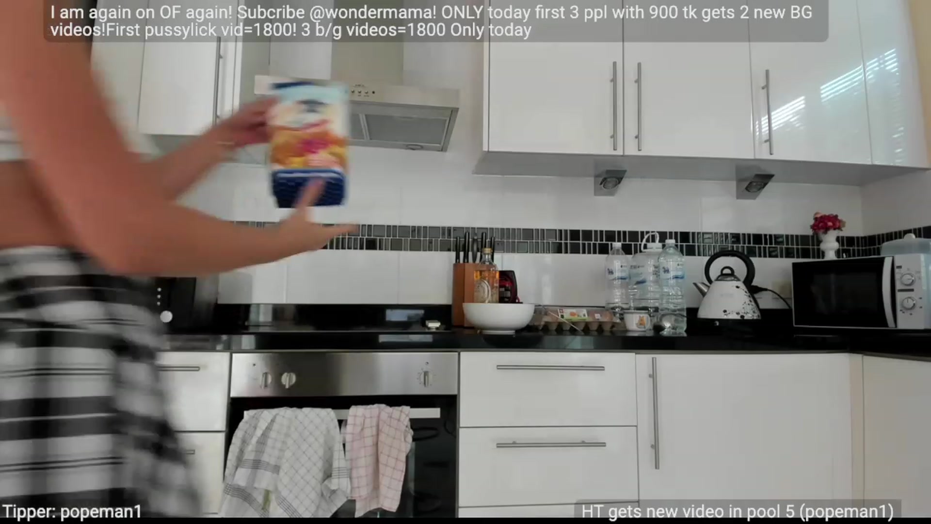 Gallery image thumbnail from WonderMilf's myfreecams stream on, 10/16/2023, 07:29 image 15 of 20