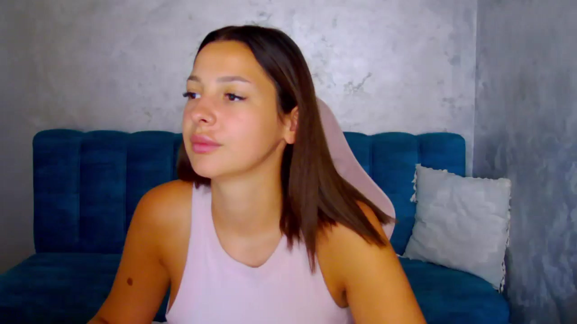 Gallery image thumbnail from WonderWomann's myfreecams stream on, 09/10/2025, 15:03 image 15 of 20