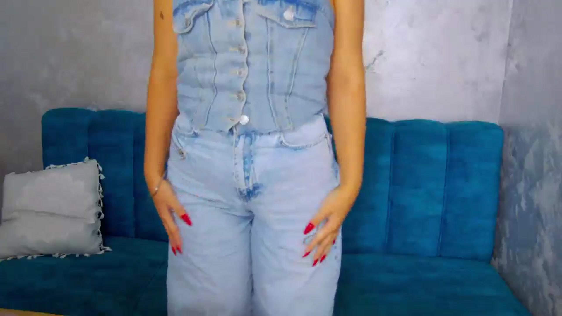 Gallery image thumbnail from WonderWomann's myfreecams stream on, 09/15/2025, 13:43 image 16 of 20