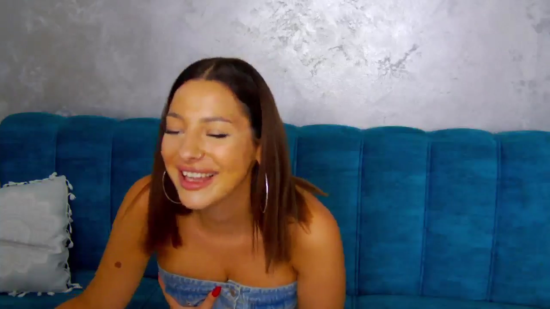 Gallery image thumbnail from WonderWomann's myfreecams stream on, 09/15/2025, 15:19 image 18 of 20