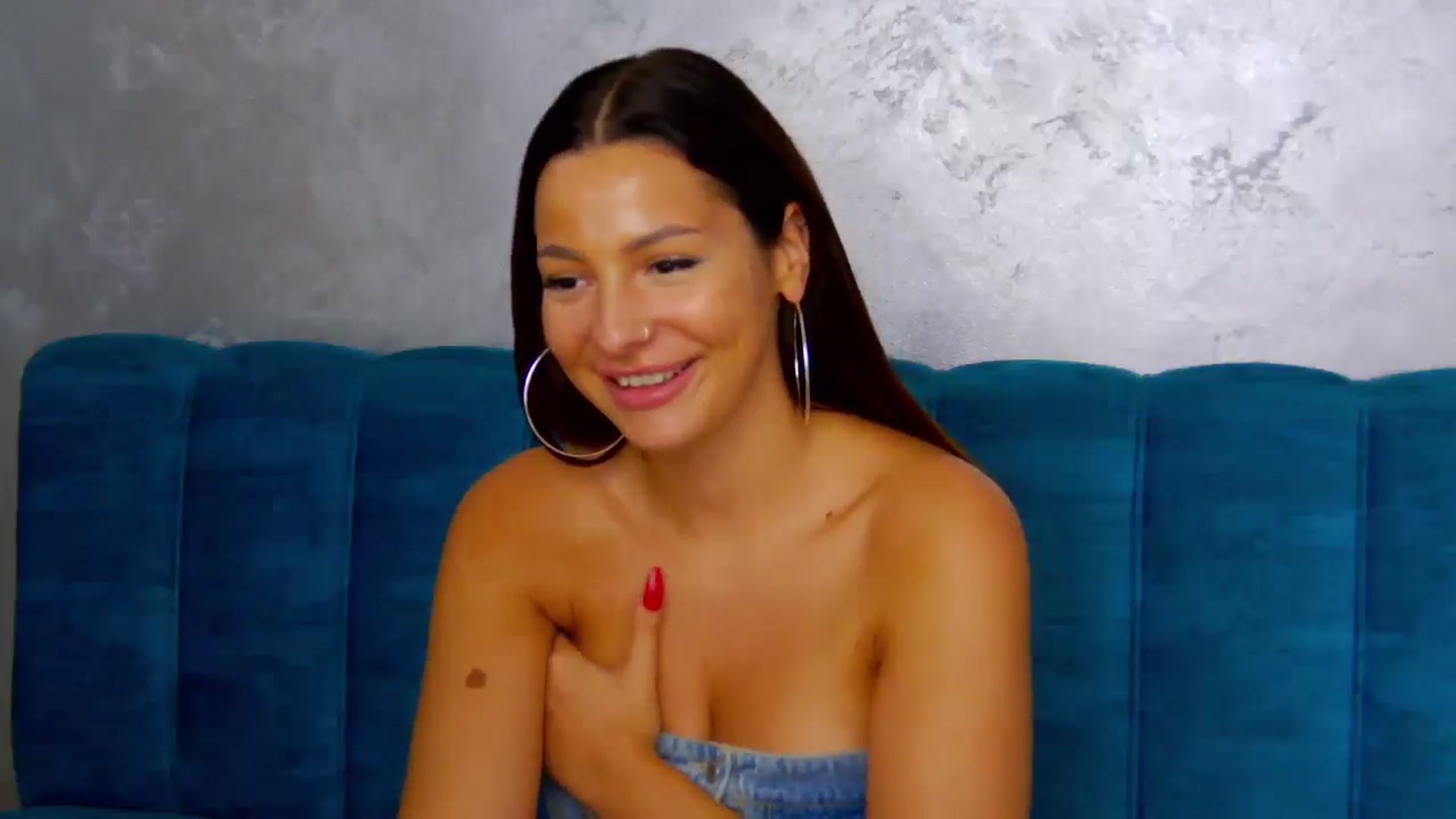 Gallery image thumbnail from WonderWomann's myfreecams stream on, 09/15/2025, 19:35 image 7 of 20