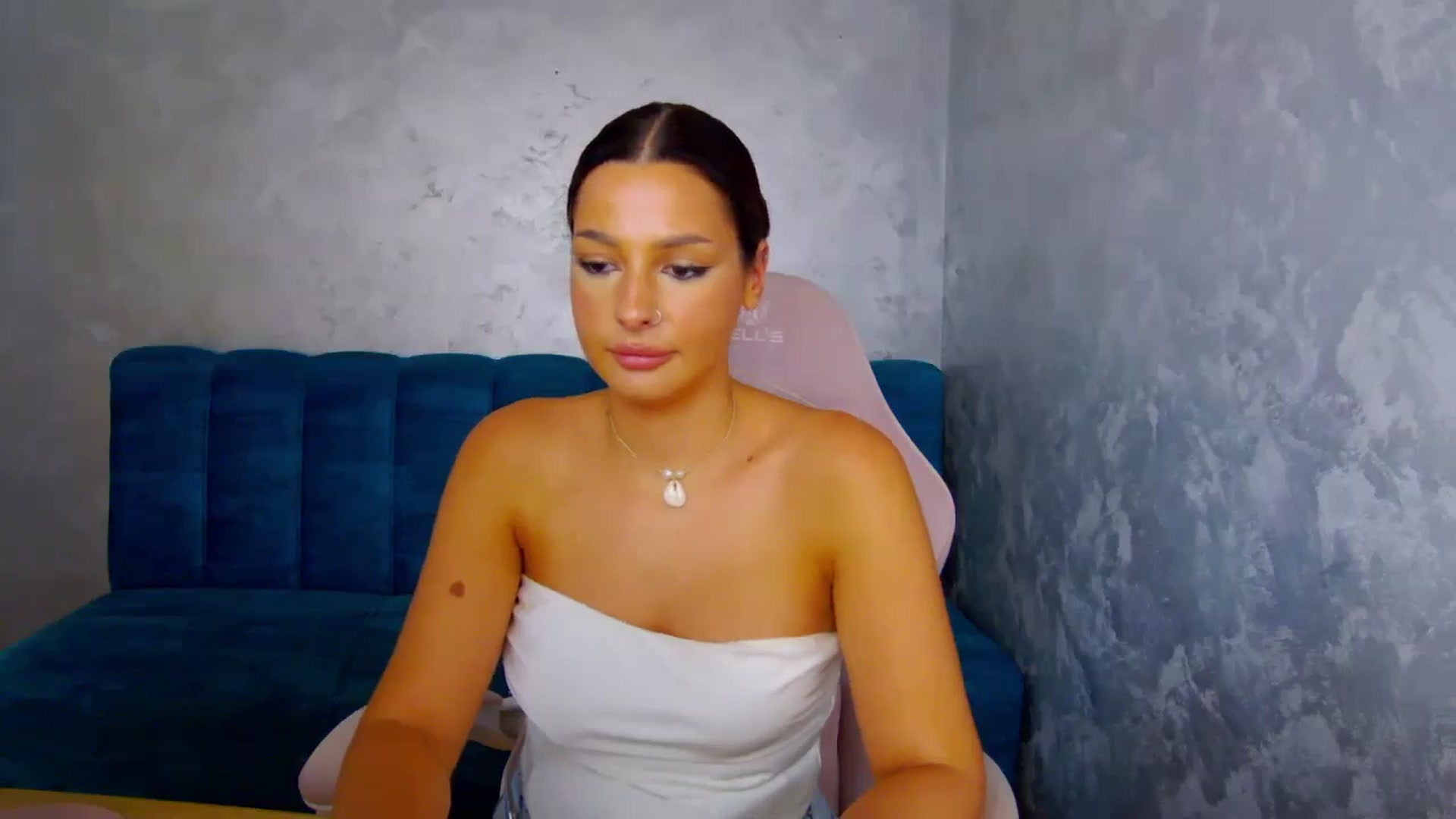 Gallery image thumbnail from WonderWomann's myfreecams stream on, 09/18/2025, 16:26 image 11 of 20
