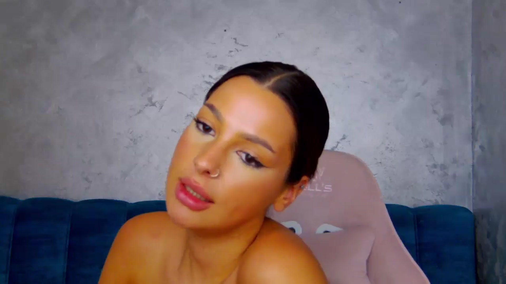 Gallery image thumbnail from WonderWomann's myfreecams stream on, 09/18/2025, 18:03 image 18 of 20