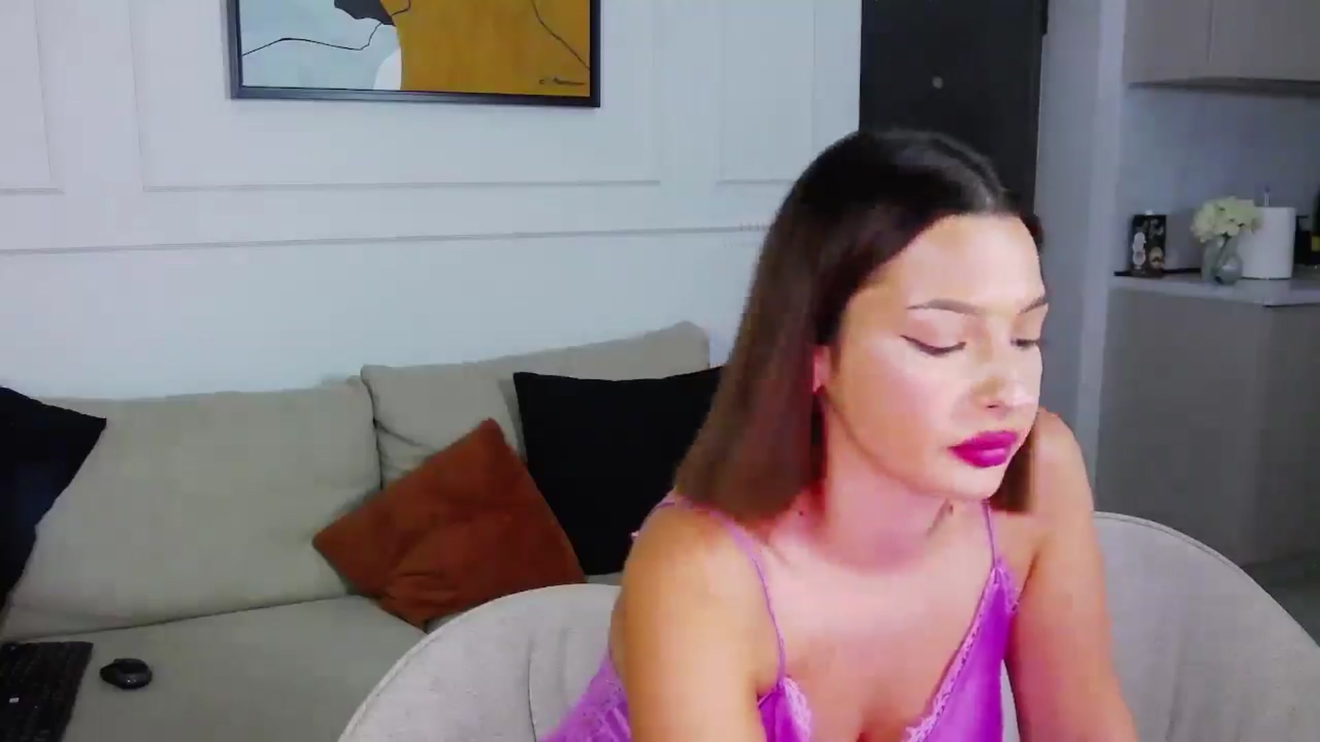 Gallery image thumbnail from WonderWomann's myfreecams stream on, 09/26/2025, 18:20 image 16 of 20
