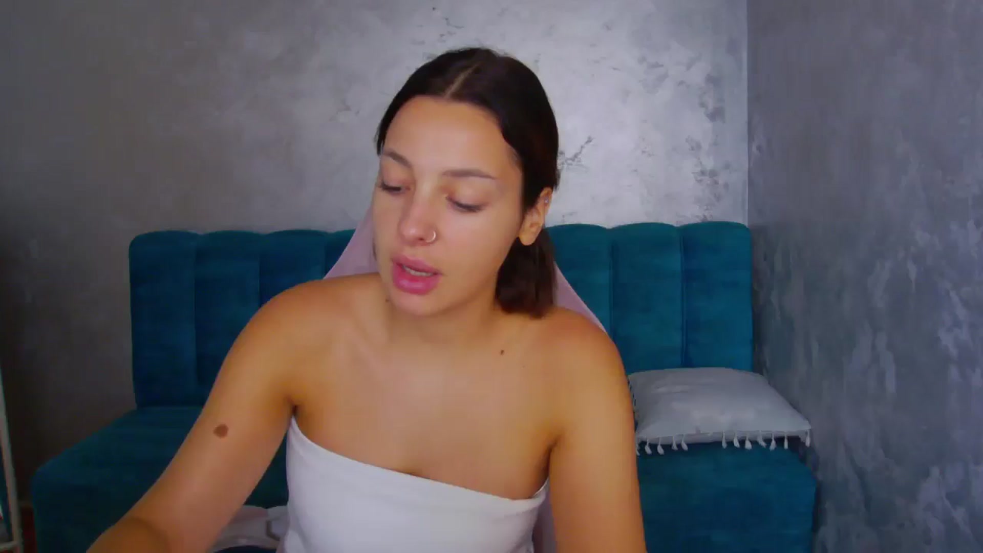 Gallery image thumbnail from WonderWomann's myfreecams stream on, 09/28/2025, 16:08 image 1 of 20