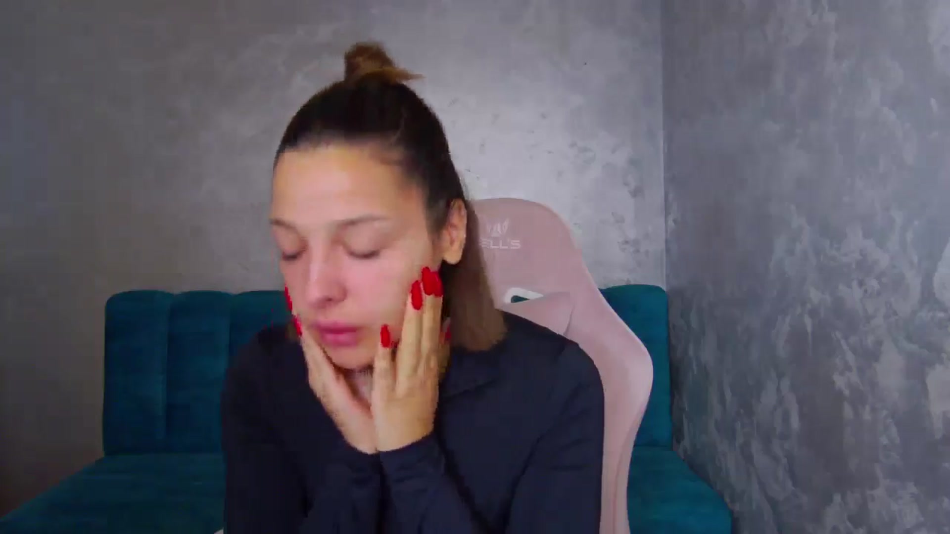 Gallery image thumbnail from WonderWomann's myfreecams stream on, 10/02/2025, 15:24 image 9 of 20