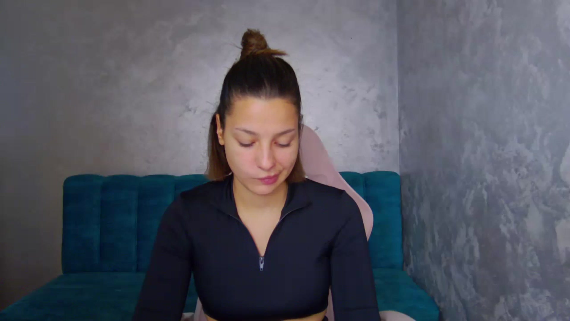 Gallery image thumbnail from WonderWomann's myfreecams stream on, 10/02/2025, 15:24 image 10 of 20