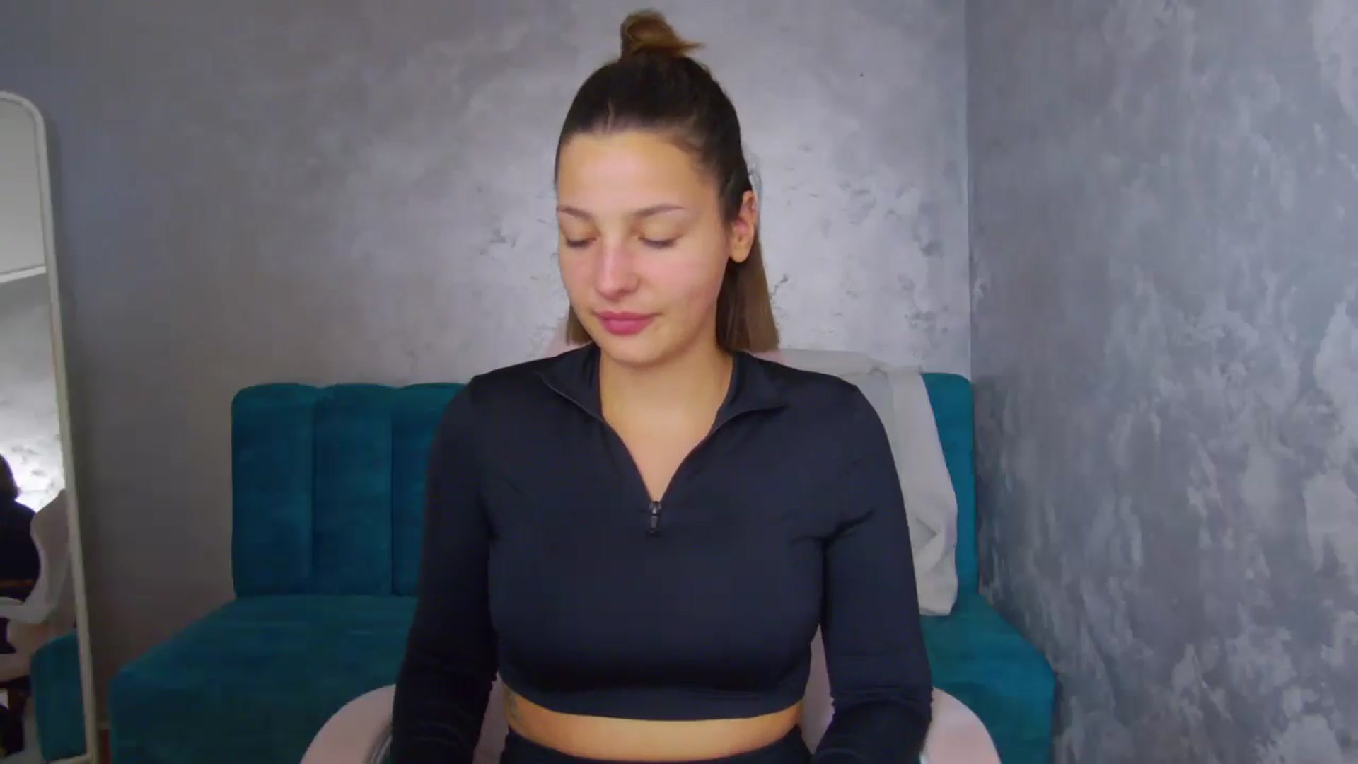 Gallery image thumbnail from WonderWomann's myfreecams stream on, 10/02/2025, 19:18 image 5 of 20