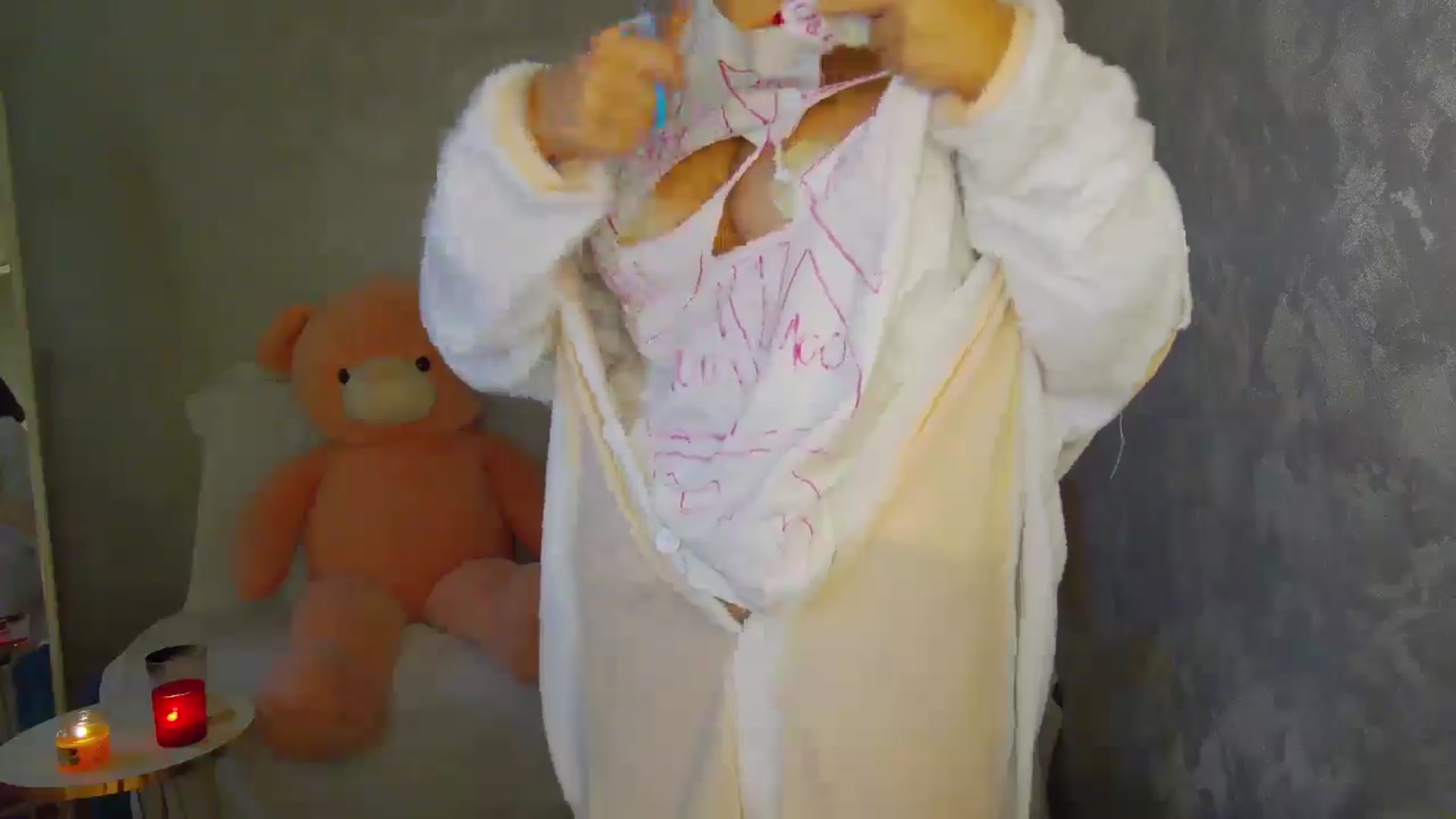 Gallery image thumbnail from WonderWomann's myfreecams stream on, 10/03/2025, 18:30 image 8 of 20