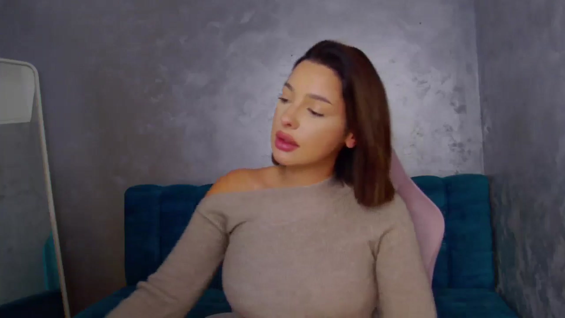 Gallery image thumbnail from WonderWomann's myfreecams stream on, 10/06/2025, 17:59 image 12 of 20