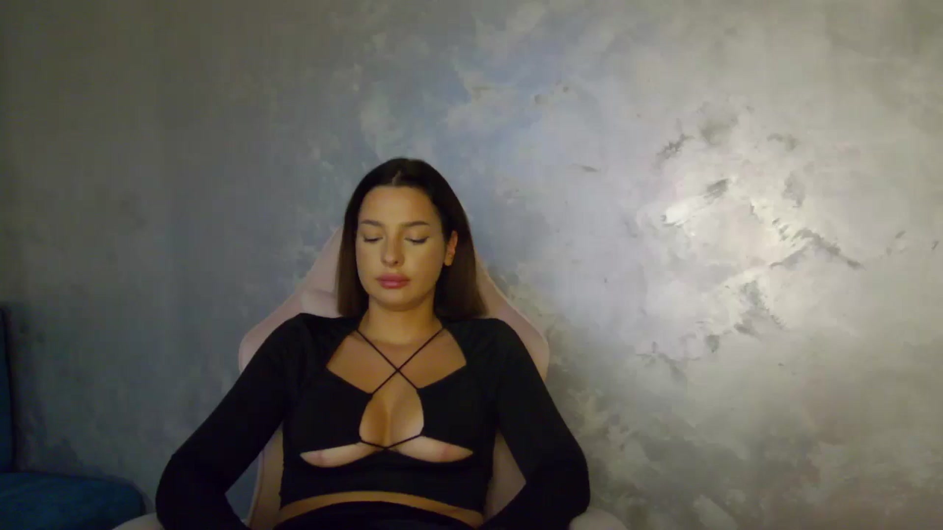 Gallery image thumbnail from WonderWomann's myfreecams stream on, 10/07/2025, 18:02 image 13 of 20