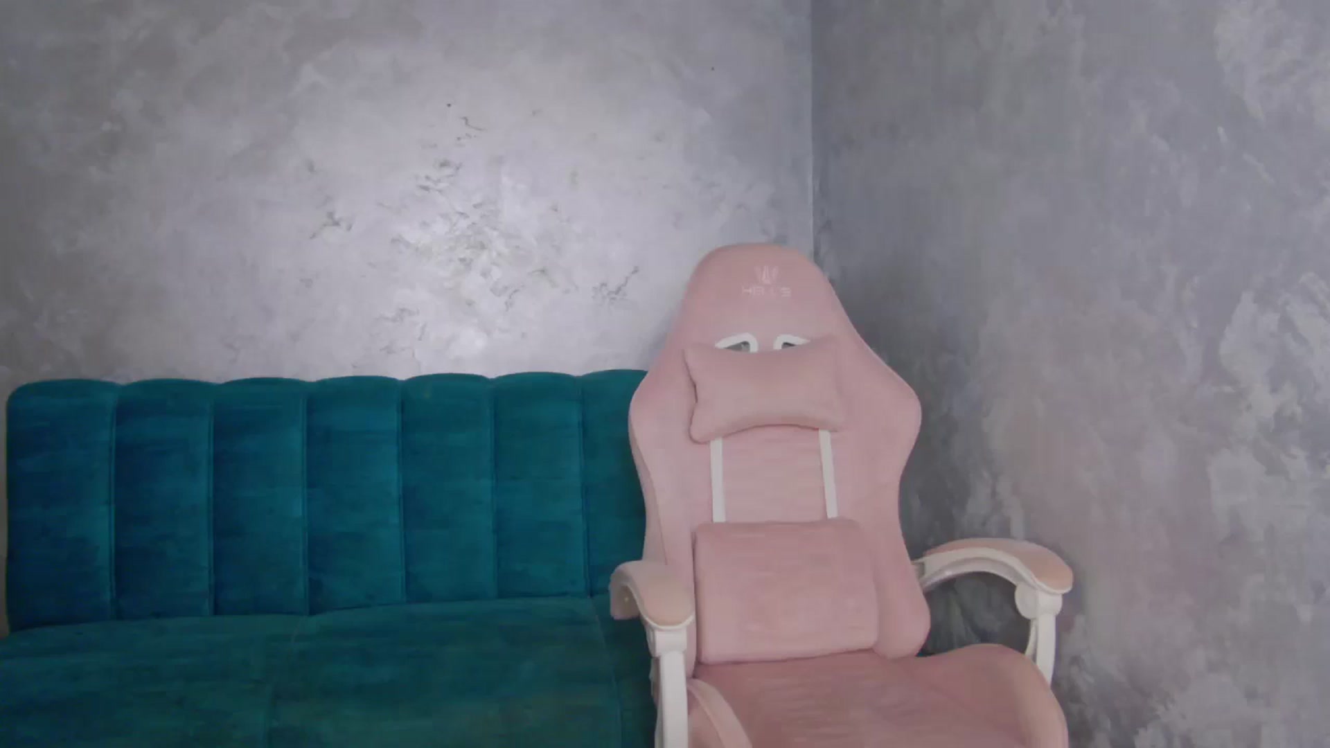 Gallery image thumbnail from WonderWomann's myfreecams stream on, 10/09/2025, 15:14 image 4 of 20