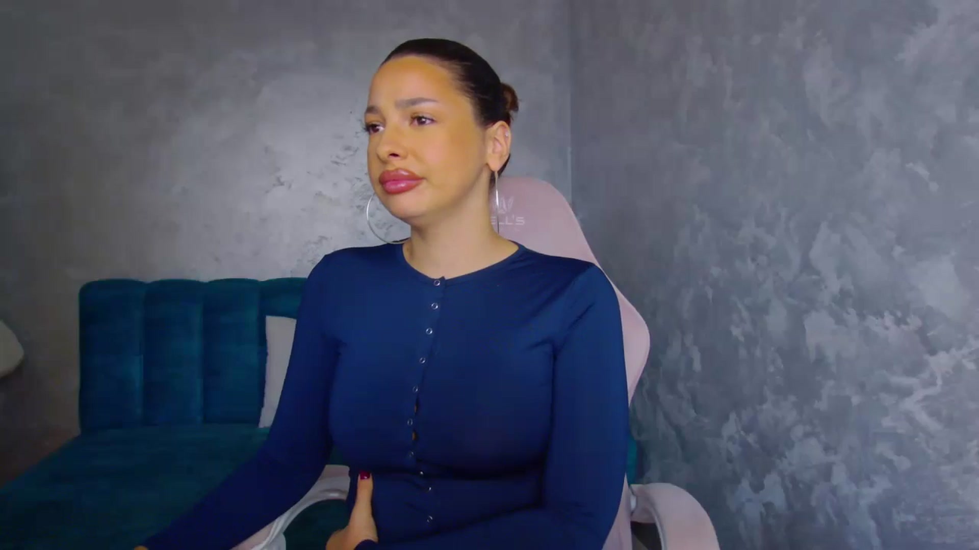 Gallery image thumbnail from WonderWomann's myfreecams stream on, 10/14/2025, 12:58 image 16 of 20