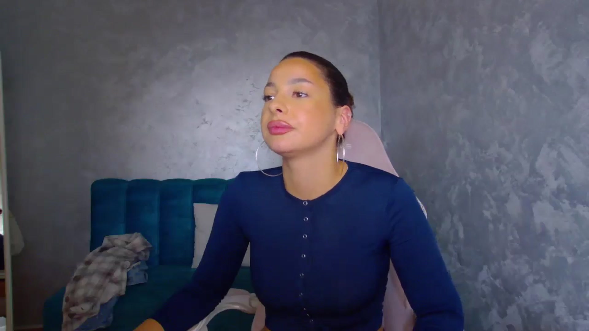 Gallery image thumbnail from WonderWomann's myfreecams stream on, 10/14/2025, 15:00 image 20 of 20