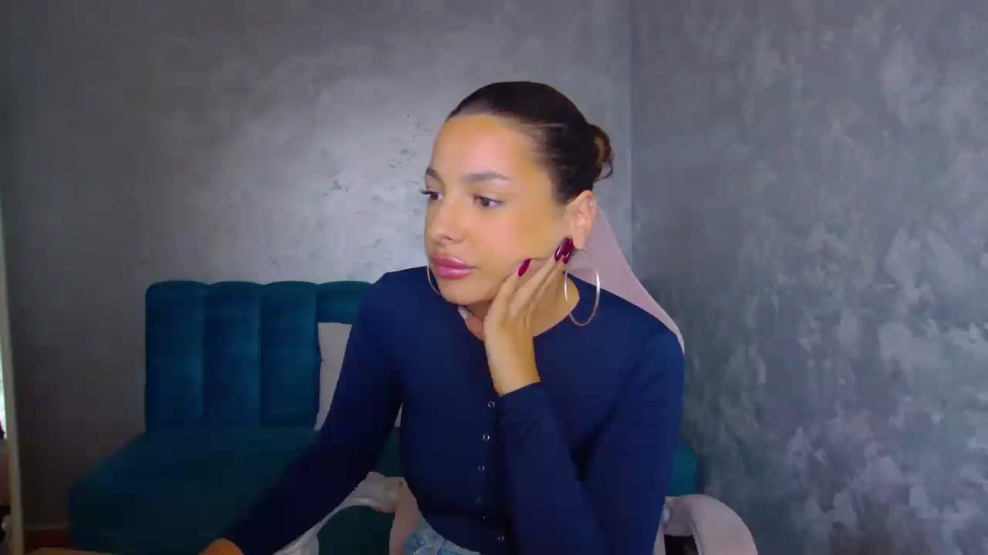 Gallery image thumbnail from WonderWomann's myfreecams stream on, 10/14/2025, 20:02 image 3 of 20