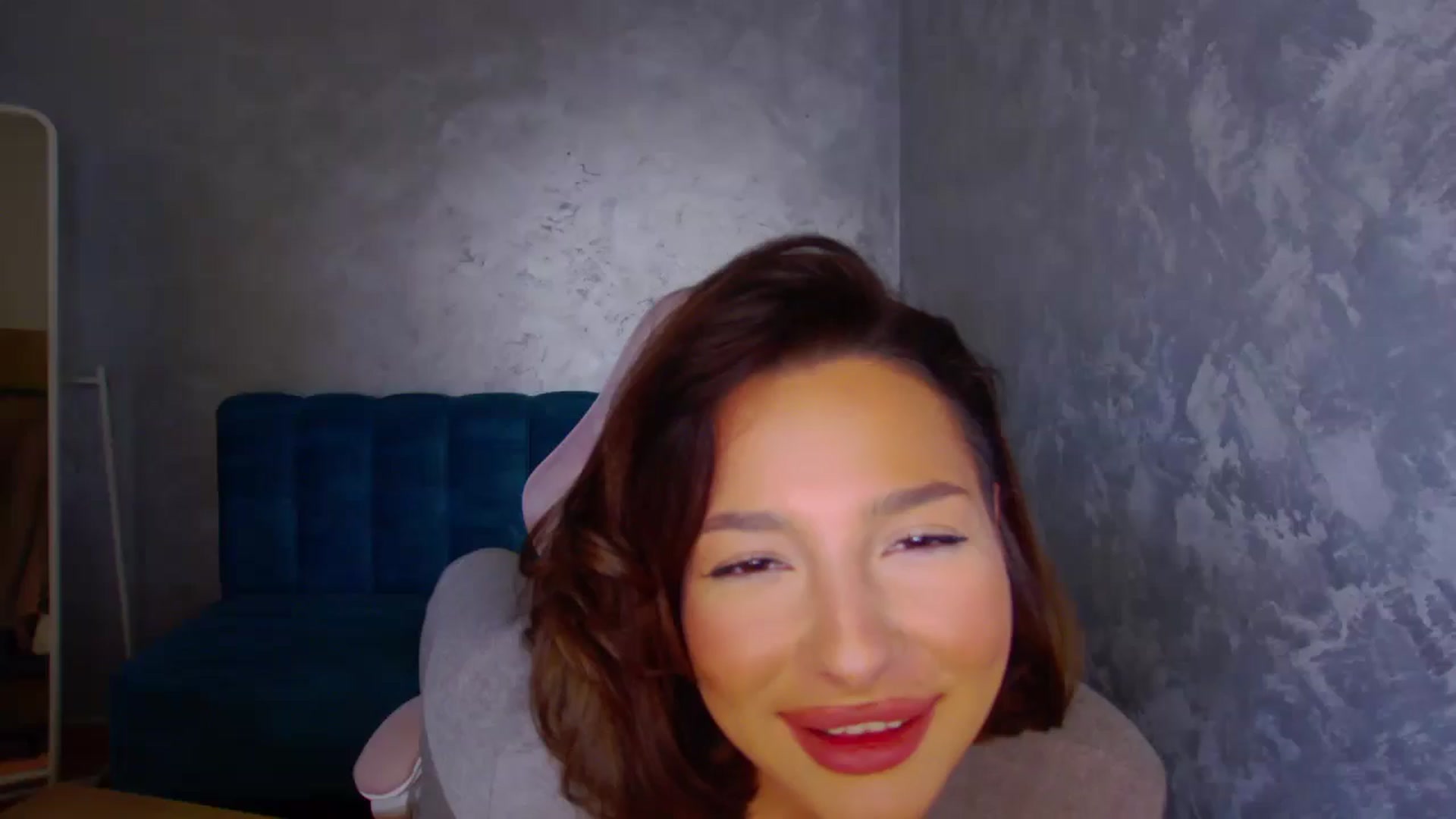 Gallery image thumbnail from WonderWomann's myfreecams stream on, 10/15/2025, 15:21 image 9 of 20