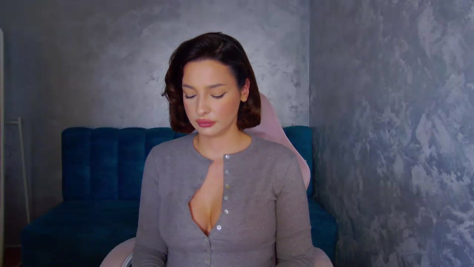 Gallery image thumbnail from WonderWomann's myfreecams stream on, 10/15/2025, 15:21 image 15 of 20