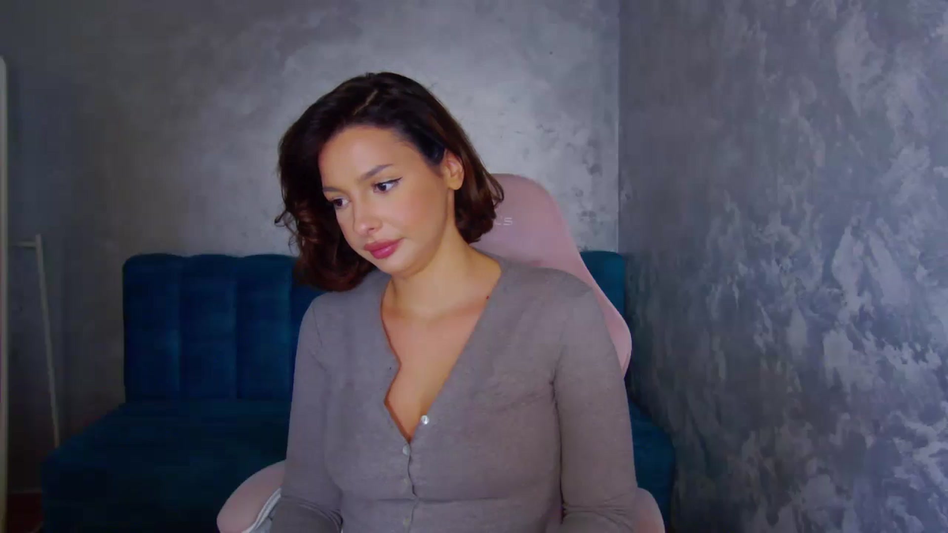 Gallery image thumbnail from WonderWomann's myfreecams stream on, 10/15/2025, 19:38 image 2 of 20