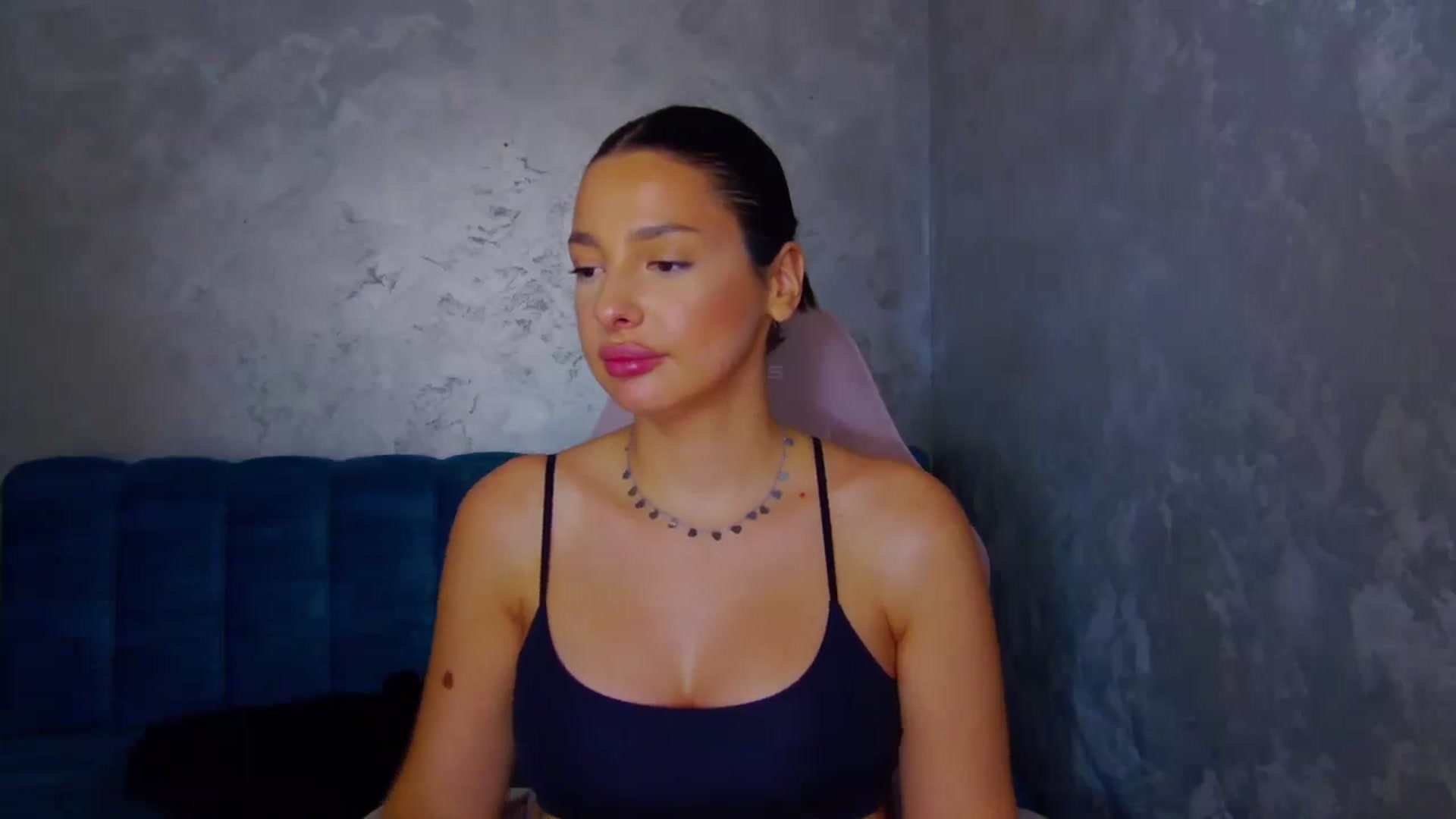 Gallery image thumbnail from WonderWomann's myfreecams stream on, 10/21/2025, 14:59 image 4 of 20