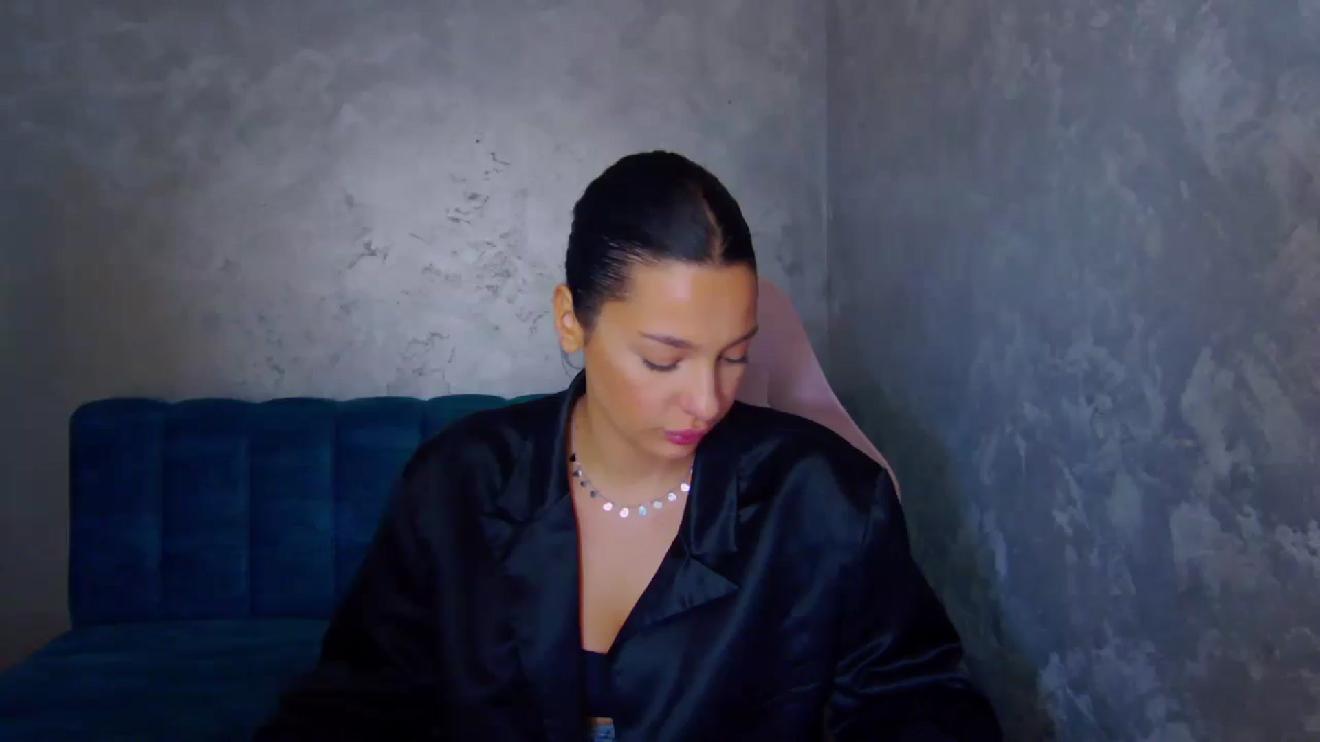 Gallery image thumbnail from WonderWomann's myfreecams stream on, 10/21/2025, 18:18 image 1 of 20