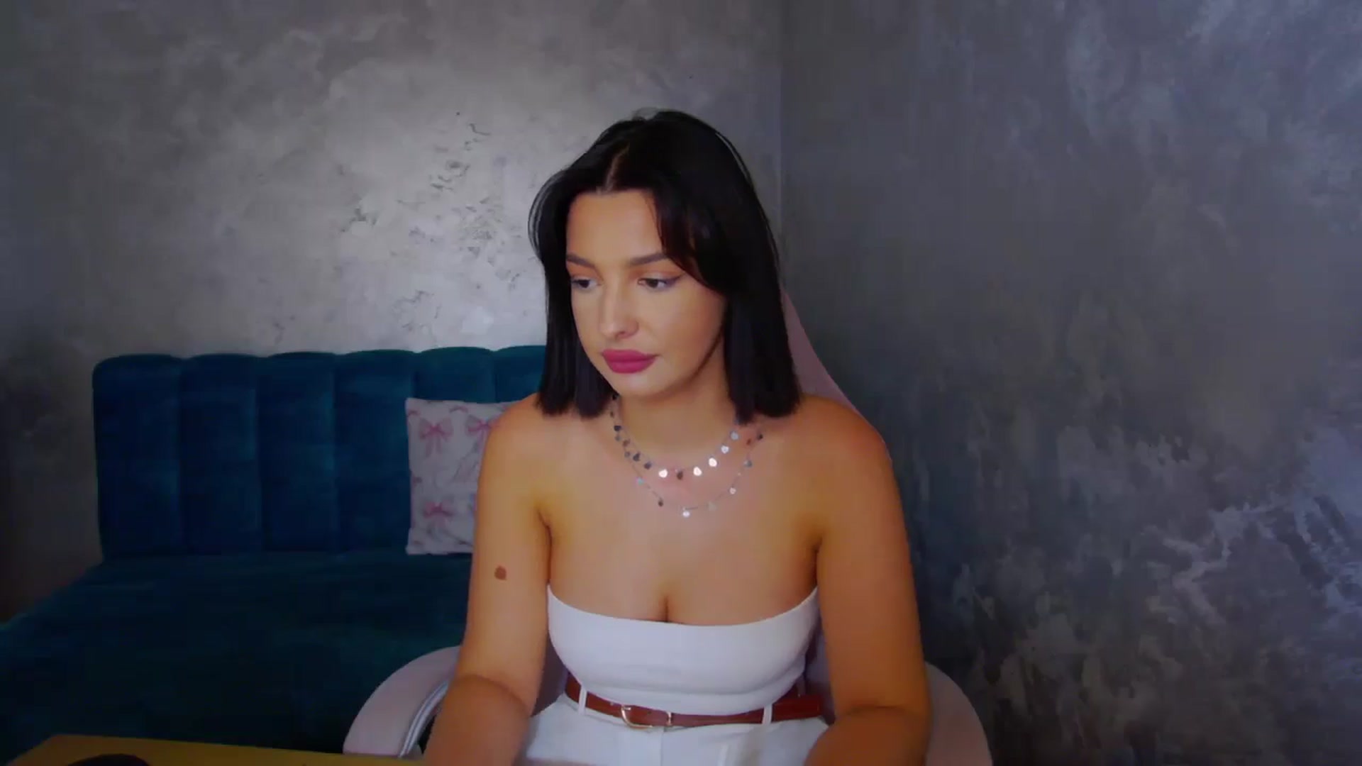Gallery image thumbnail from WonderWomann's myfreecams stream on, 10/22/2025, 15:08 image 8 of 20