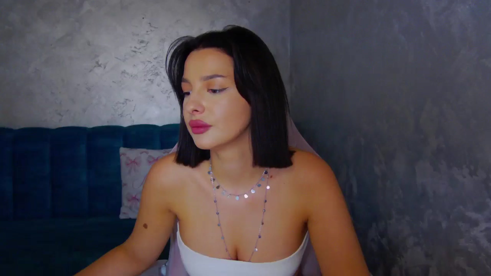 Gallery image thumbnail from WonderWomann's myfreecams stream on, 10/22/2025, 15:08 image 13 of 20