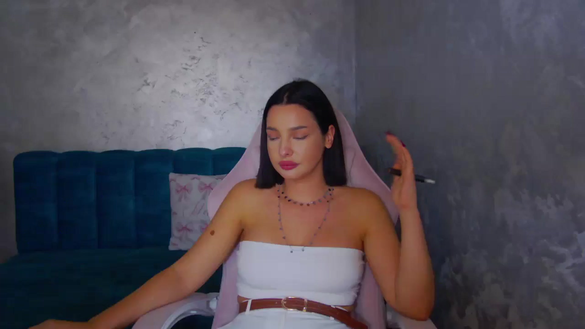 Gallery image thumbnail from WonderWomann's myfreecams stream on, 10/22/2025, 19:06 image 16 of 20