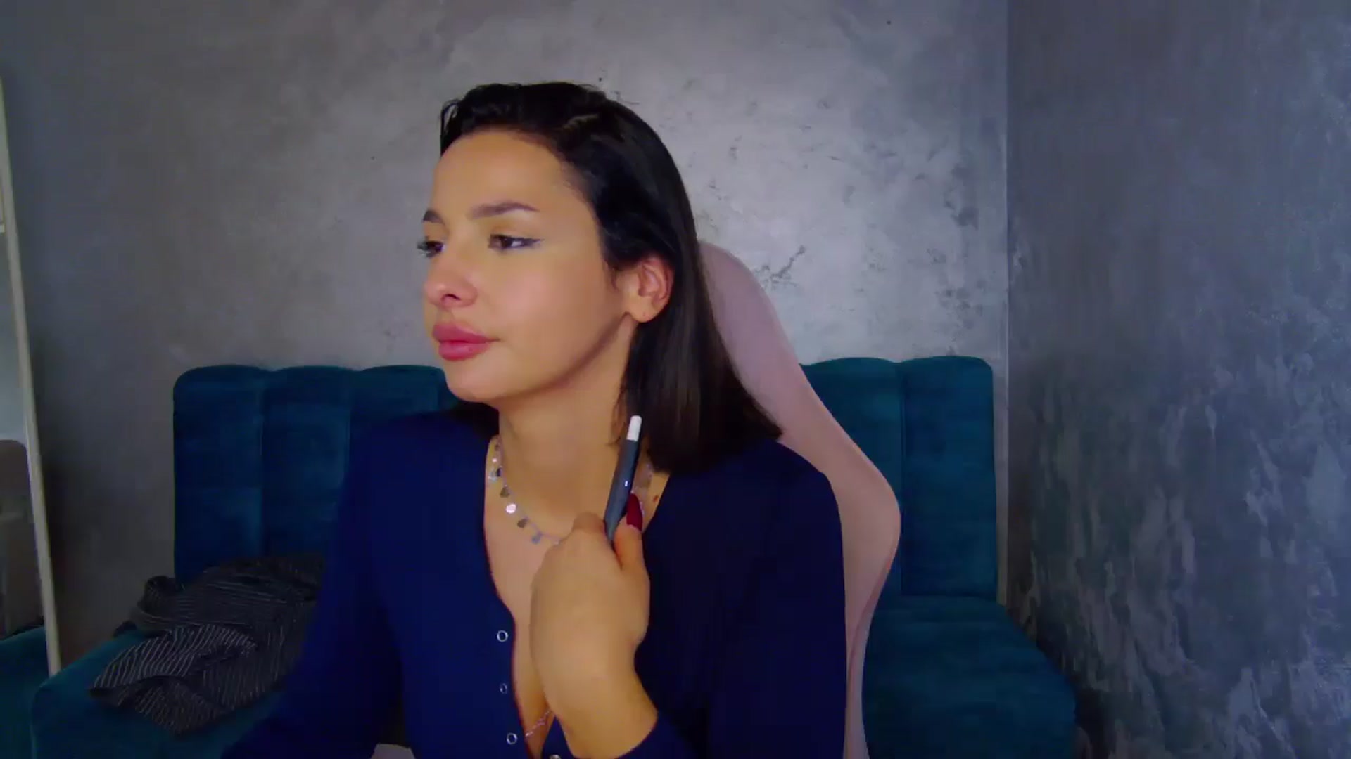 Gallery image thumbnail from WonderWomann's myfreecams stream on, 10/27/2025, 18:53 image 13 of 20