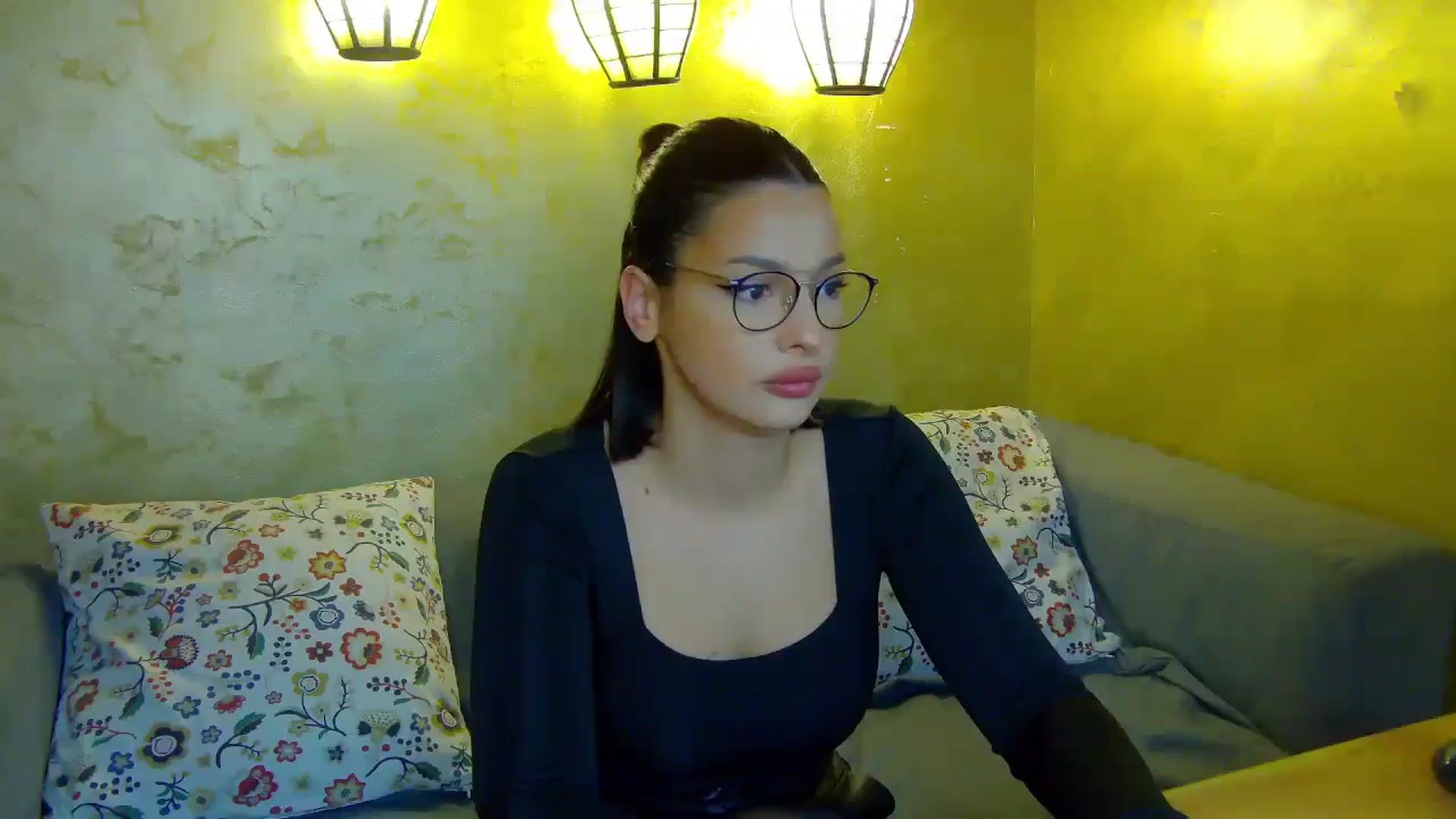 Gallery image thumbnail from WonderWomann's myfreecams stream on, 10/28/2025, 14:06 image 15 of 20