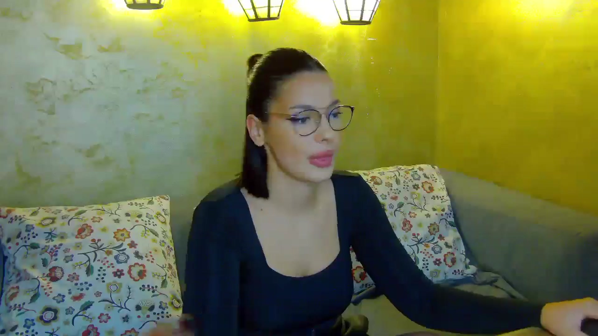 Gallery image thumbnail from WonderWomann's myfreecams stream on, 10/28/2025, 14:06 image 10 of 20