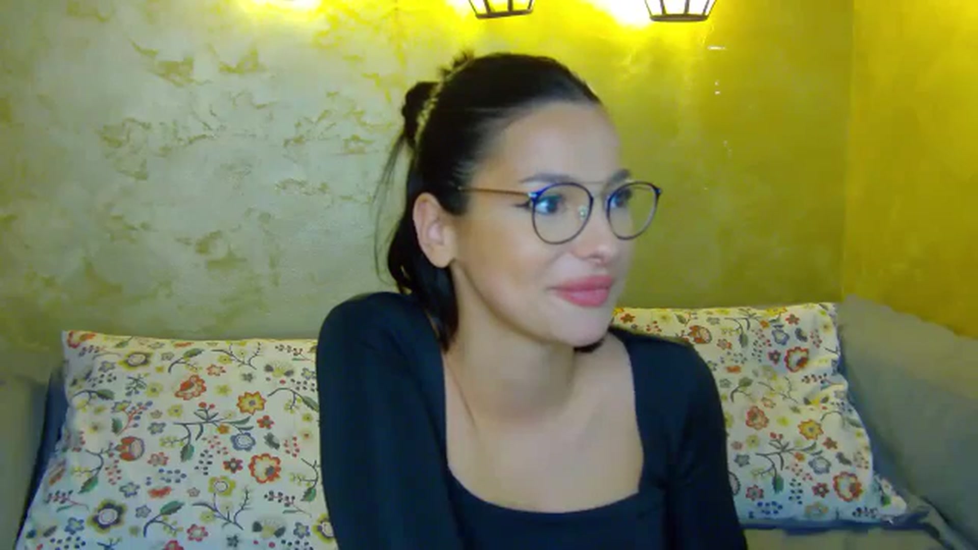 Gallery image thumbnail from WonderWomann's myfreecams stream on, 10/28/2025, 18:52 image 17 of 20