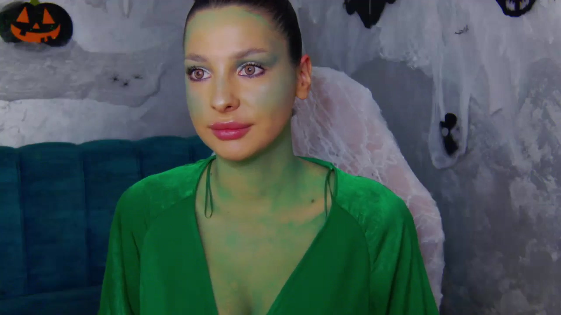 Gallery image thumbnail from WonderWomann's myfreecams stream on, 10/30/2025, 16:05 image 8 of 20