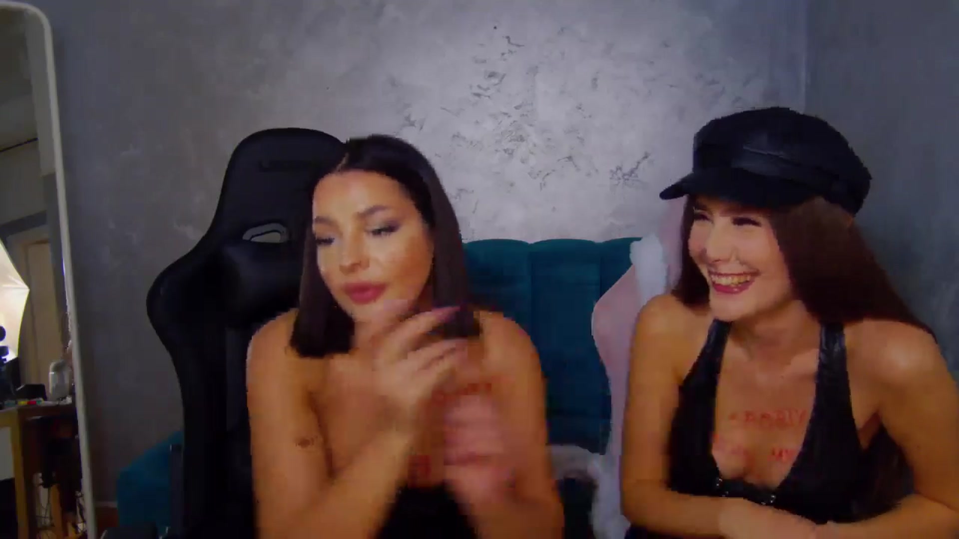 Gallery image thumbnail from WonderWomann's myfreecams stream on, 11/01/2025, 18:02 image 13 of 20