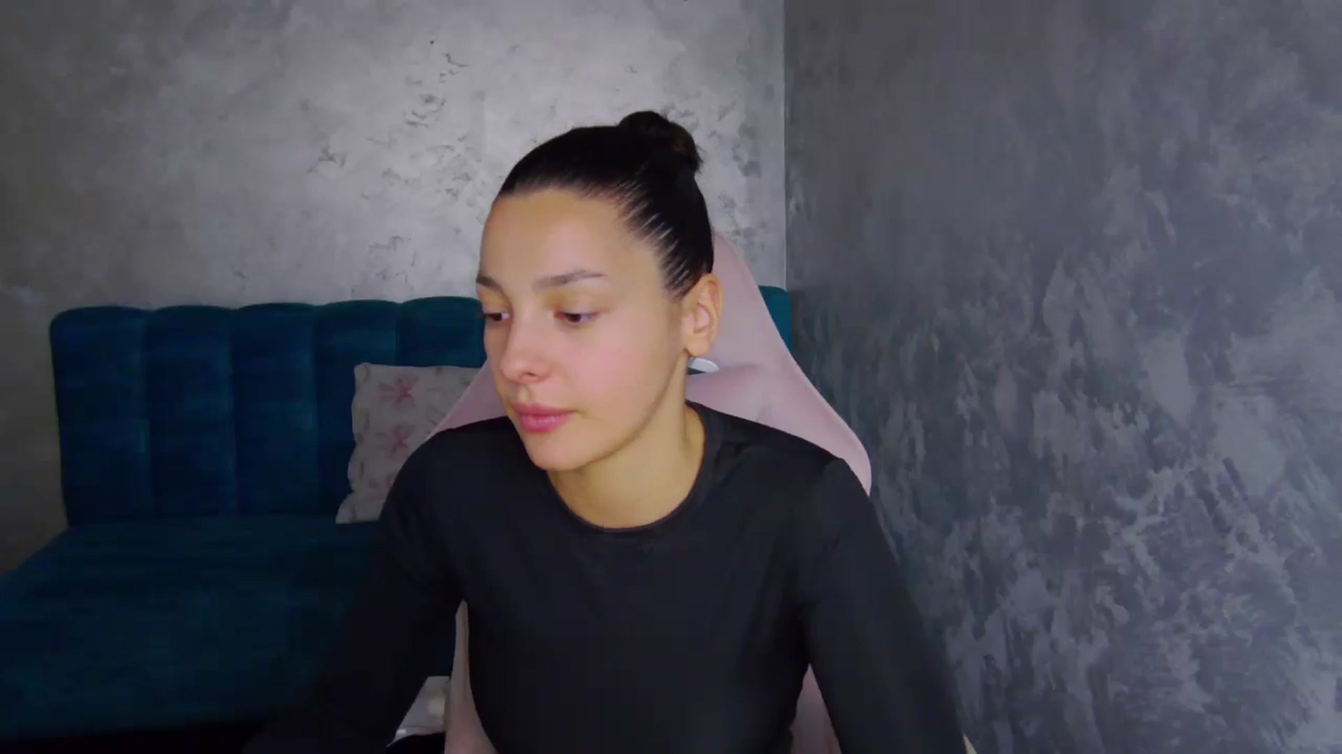 Gallery image thumbnail from WonderWomann's myfreecams stream on, 11/07/2025, 16:08 image 12 of 20