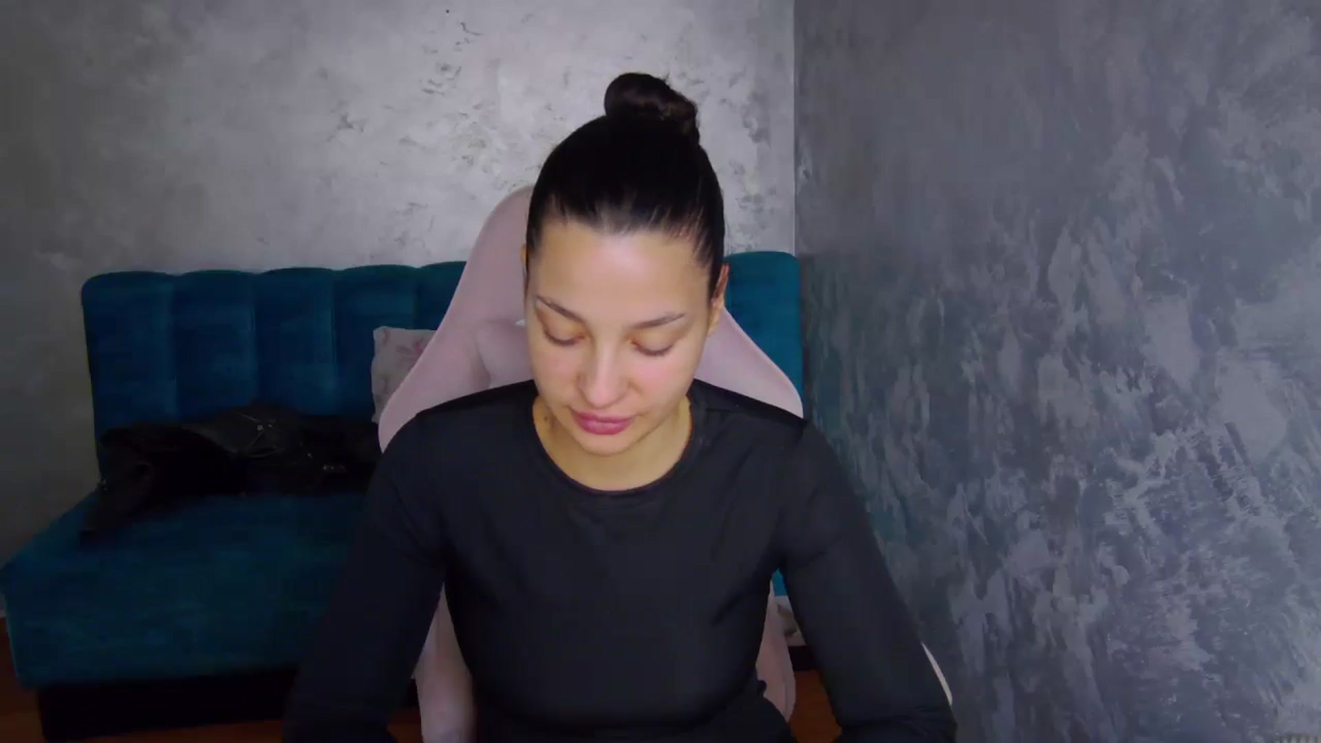 Gallery image thumbnail from WonderWomann's myfreecams stream on, 11/07/2025, 18:53 image 9 of 20