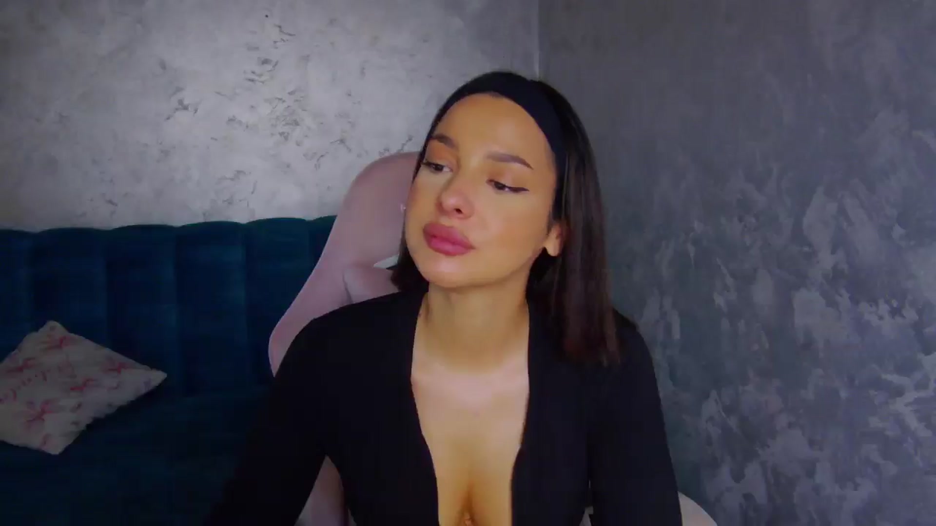 Gallery image thumbnail from WonderWomann's myfreecams stream on, 11/08/2025, 16:19 image 7 of 20